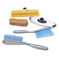 LOT BROSSES ET BALAYETTES 5...