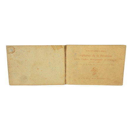 ANCIEN LIVRET ALPHABET DE LA BRODEUSE DMC