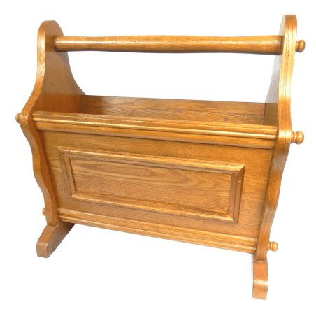 PORTE REVUES EN BOIS VERNI