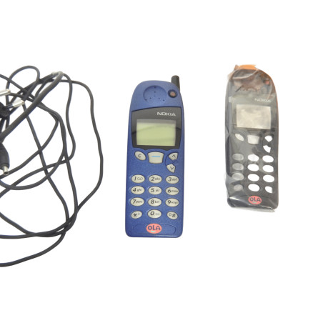 COFFRET MOBILE NOKIA 5110 OLA DANS L'ETAT