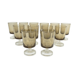 LOT 12 VERRES A LIQUEUR 4CL...
