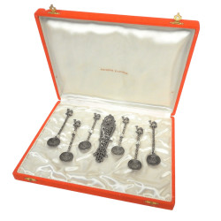 COFFRET SERVICE A THE 6...