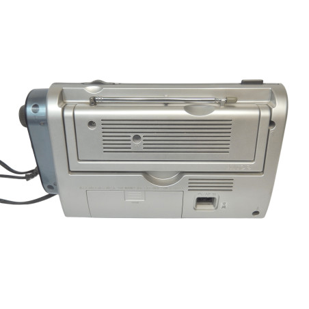 RADIO TRANSISTOR PO/GO/FM SONY ICF-704L