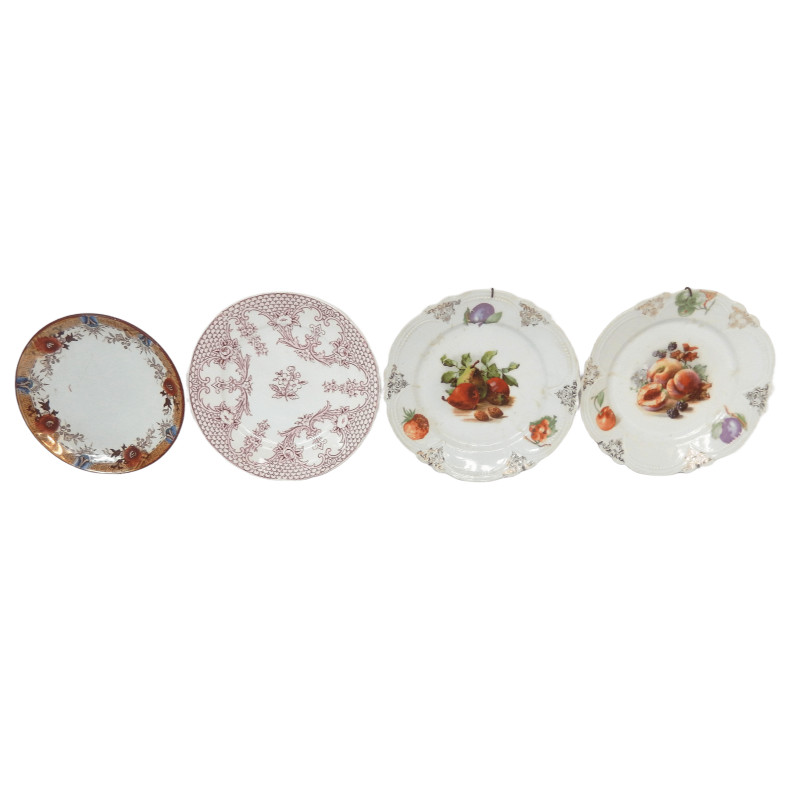 LOT 4 ASSIETTES ANCIENNES DONT 2 SARREGUEMINES