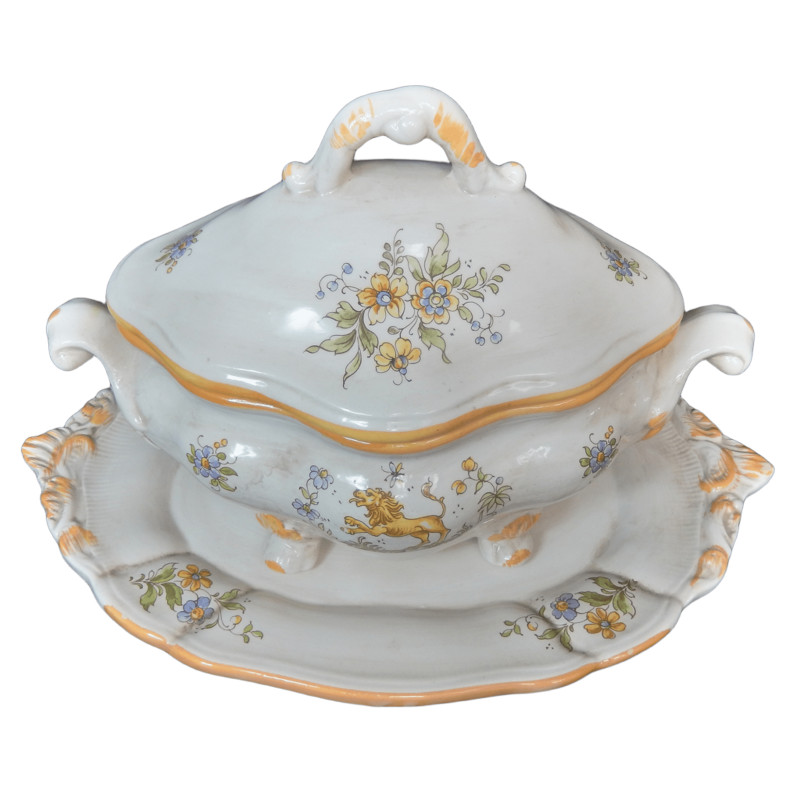 SOUPIERE EN CERAMIQUE SUR PLAT