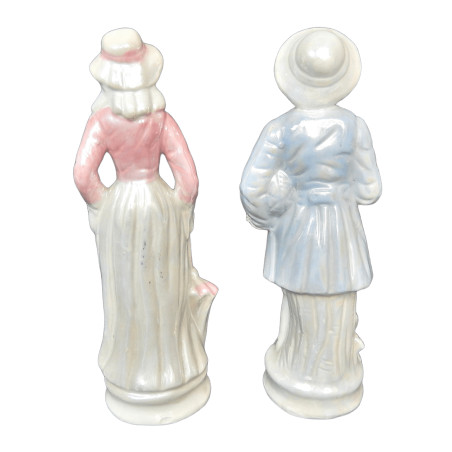 LOT 2 SUJETS MARQUIS ET MARQUISE EN CERAMIQUE HAUT.31 CM