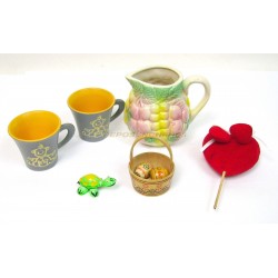 LOT DE 6 BIBELOTS (TASSES POT PIQUE COEURS MINI PANIER BOIS TORTUE COQUILLAGES)