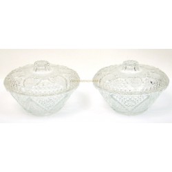 LOT DE 2 BONBONNIERES EN VERRE FIRNA