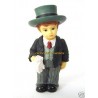 FIGURINE PETIT MARIE AVEC GANTS ET CHAPEAU EN RESINE