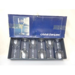 LOT 6 VERRES A EAU CRISTAL...