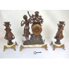 GARNITURE DE CHEMINEE PENDULE ET 2 VASES REGULE