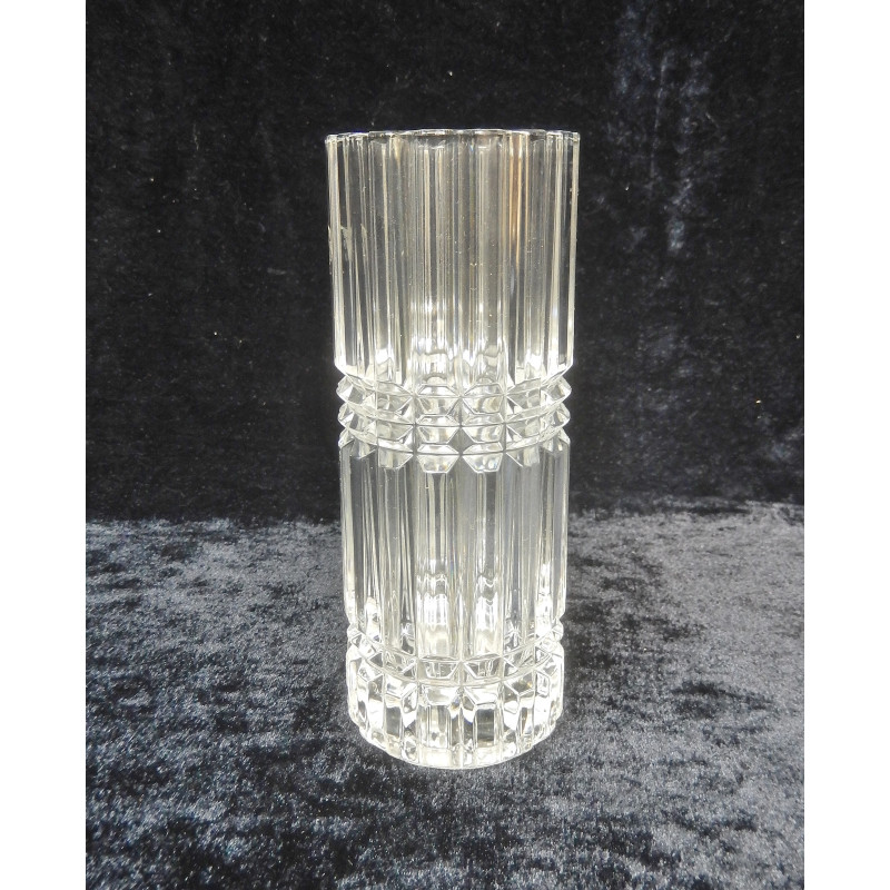 BEAU PETIT VASE EN CRISTAL HAUTEUR 16,8CM