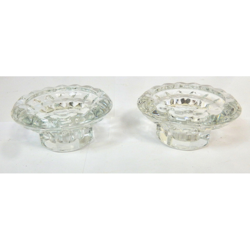 LOT DE 2 BOUGEOIRS EN VERRE