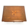 ANCIEN COFFRET EN BOIS AVEC DECORS MARQUETERIE