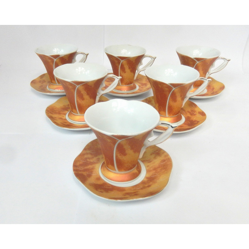 LOT 6 TASSES A CAFE AVEC SOUCOUPES COLLECTION MAISON