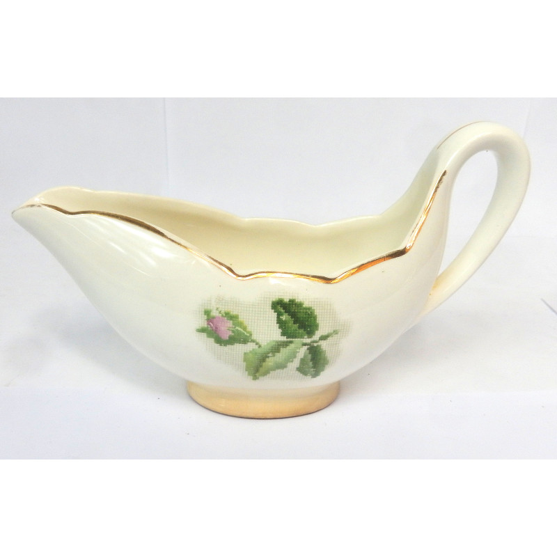 ANCIENNE SAUCIERE GIEN MODELE CONFIDENCE