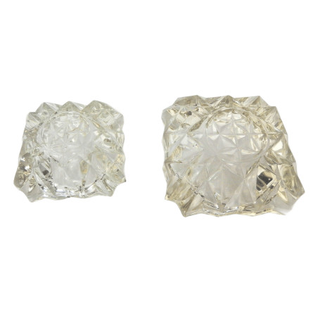 LOT DE 2 CENDRIERS EN VERRE A FACETTES ANNEES 70