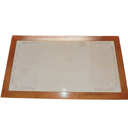 TABLE DE SALON  RUSTIQUE DESSUS CARRELAGE
